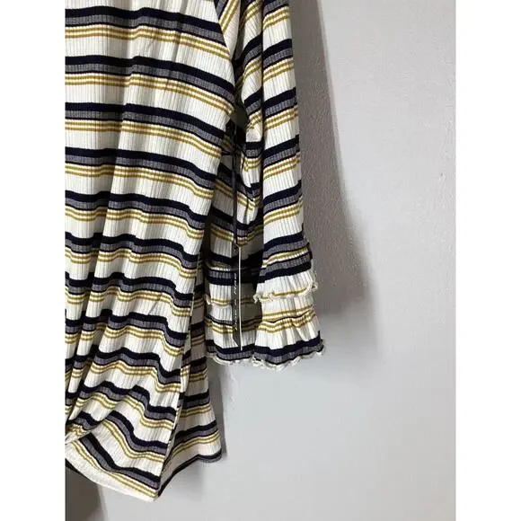 doe And Rae Multicolor Strip Top Black White Tan Ruffed Cuffs Women’s - Picture 2 of 9